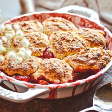 Fresh Strawberry Cobbler
