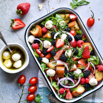 Summer Panzanella Berry Salad