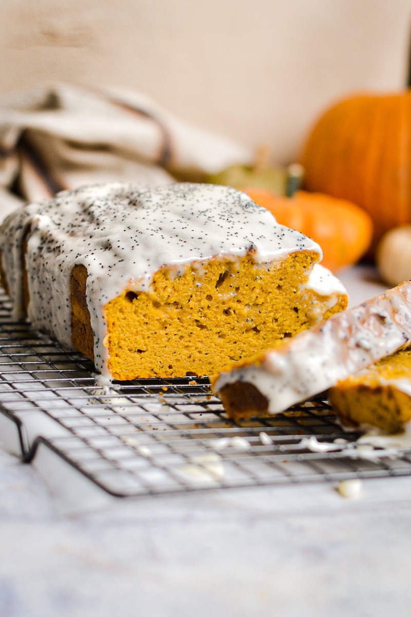 Easy Pumpkin Poppyseed Bread