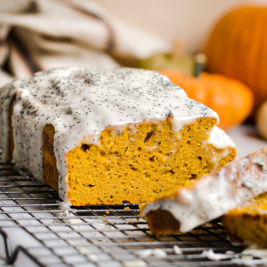 Easy Pumpkin Poppyseed Bread