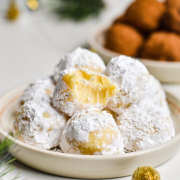 Easy White Chocolate Truffles