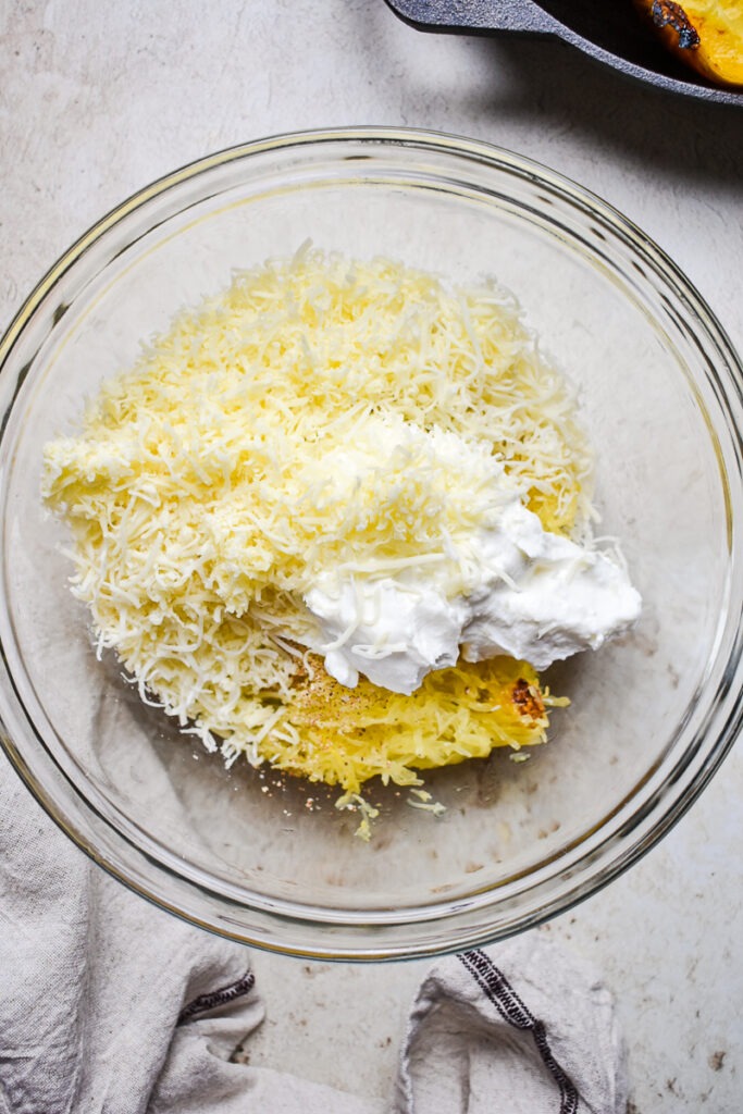 Cheesy Baked Spaghetti Squash