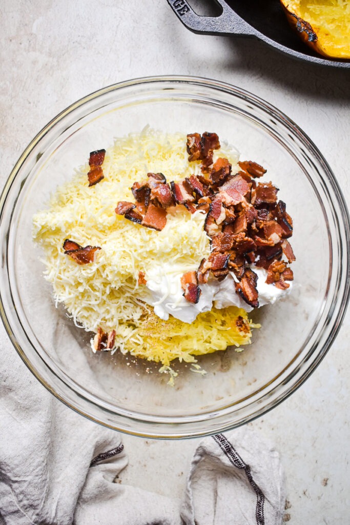 Cheesy Baked Spaghetti Squash