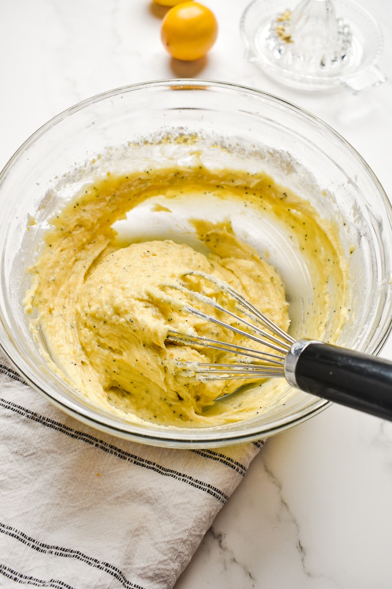 Lemon Poppy Seed Cake