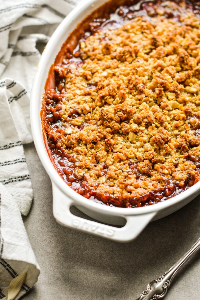 Strawberry Rhubarb Crisp