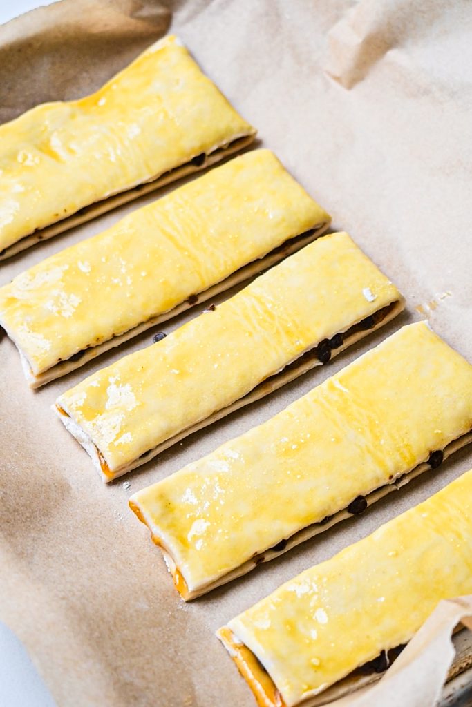 Rectangular slices of puff pastry with a pumpkin butter and chocolate filling.