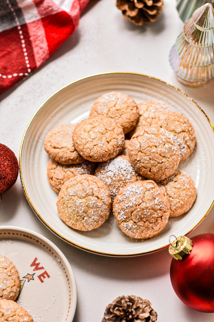 Plate piled high with macaron de Nancy cookies.